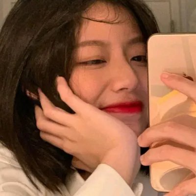 替夫上朝听我心声吃瓜笑哈哈